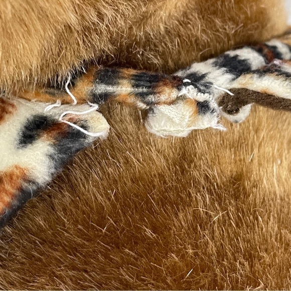 Vintage cute cave girl styles teddy bear plush - Picture 8 of 10